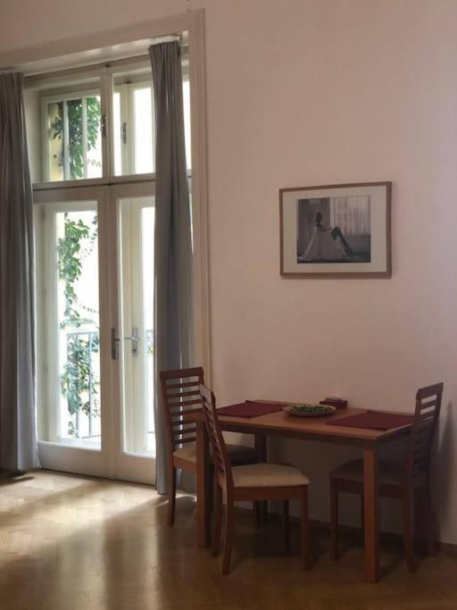 Exclusive Unique Apartments - Prague Central エクステリア 写真